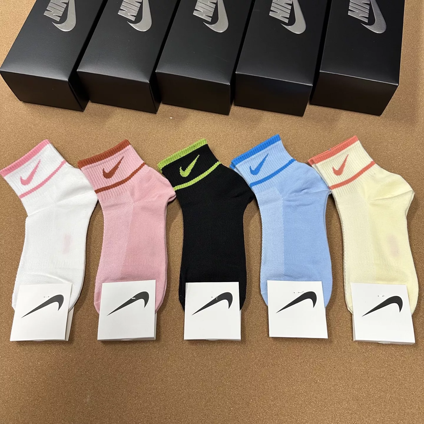 Sophisticated 6691 Nike Socks For Women