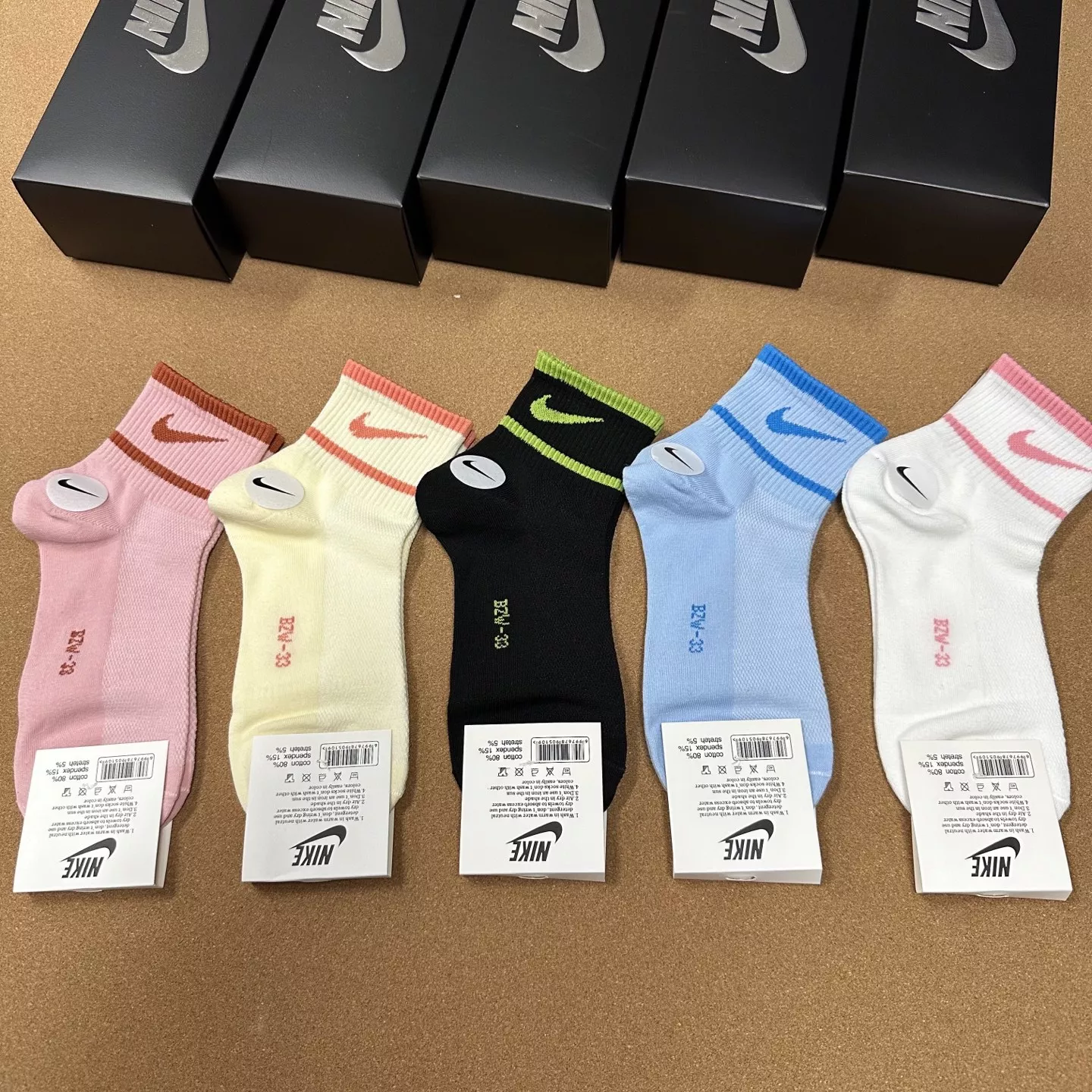 Sophisticated 6691 Nike Socks For Women