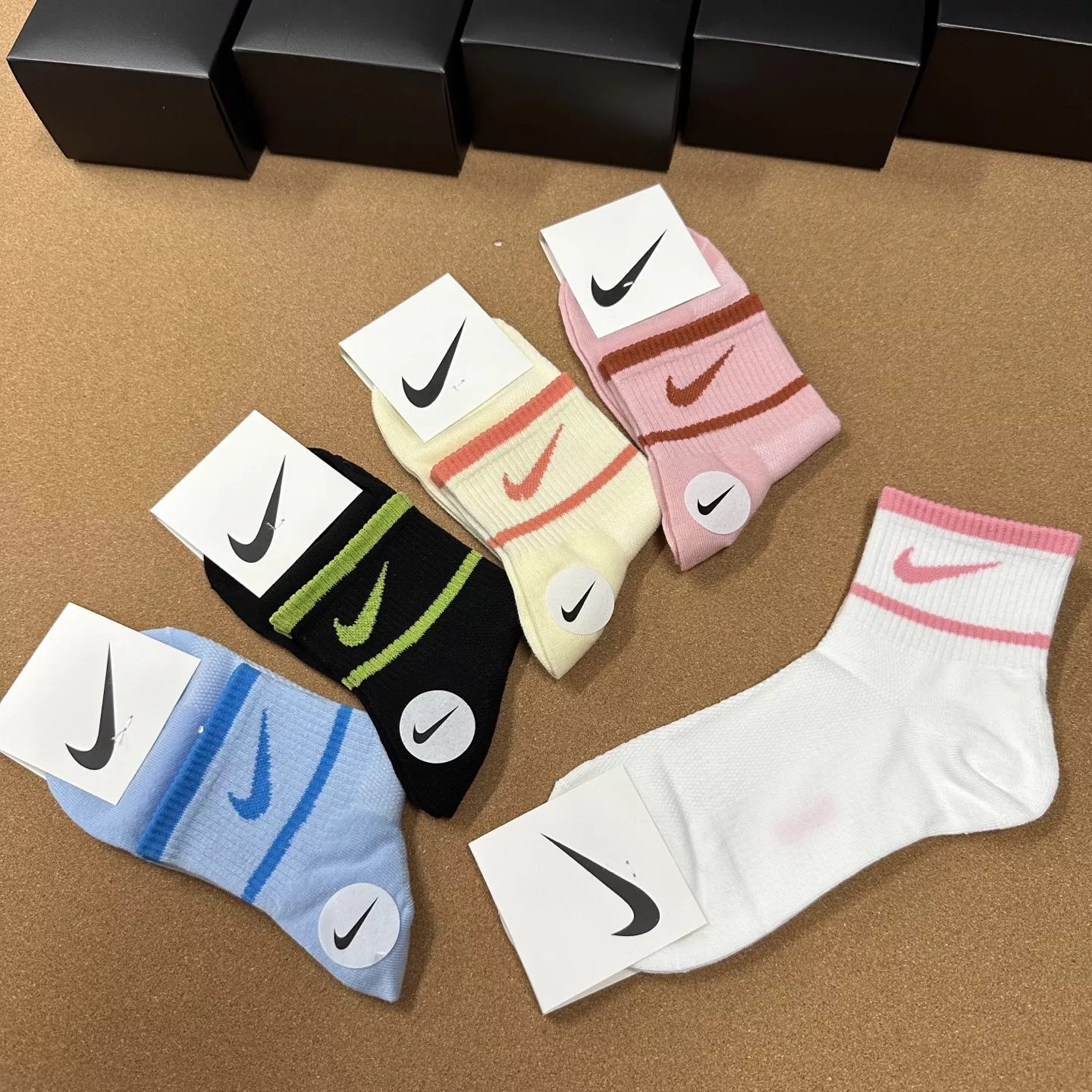 Sophisticated 6691 Nike Socks For Women