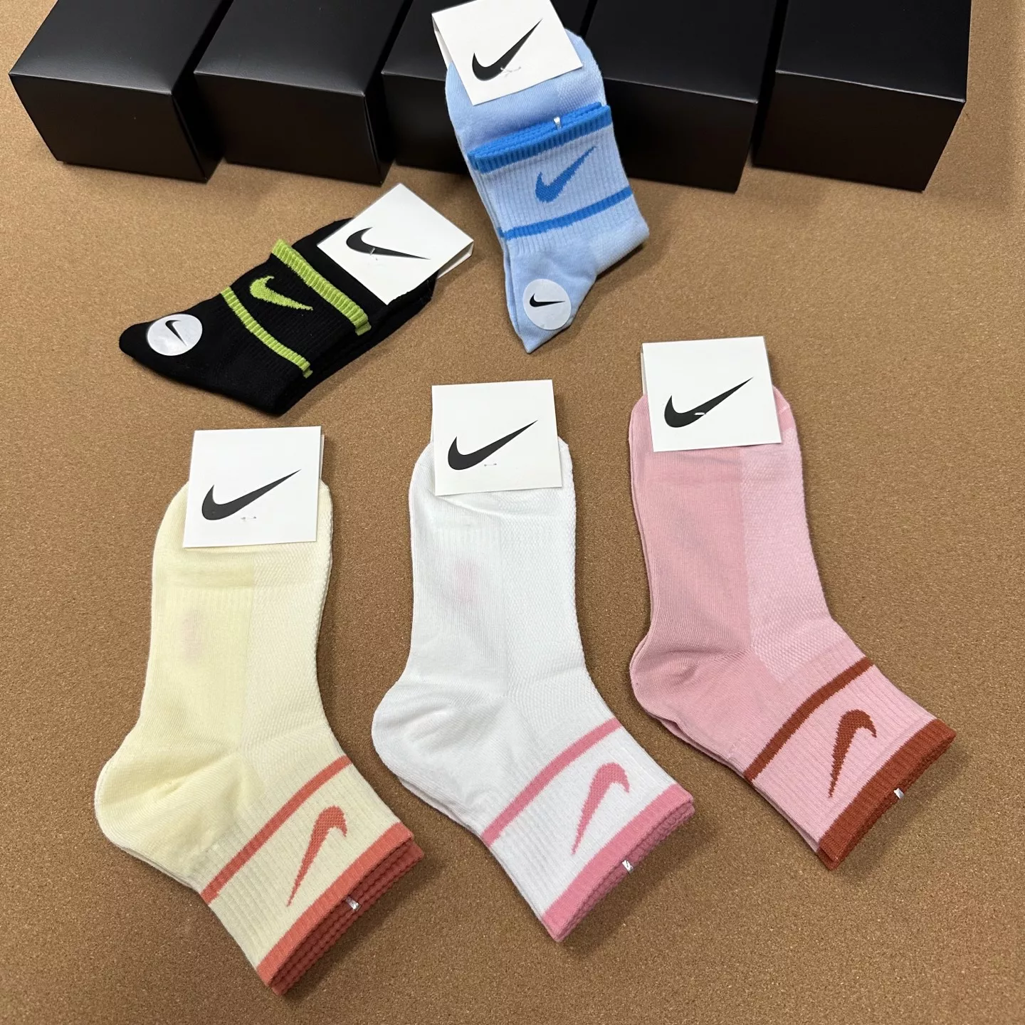 Sophisticated 6691 Nike Socks For Women