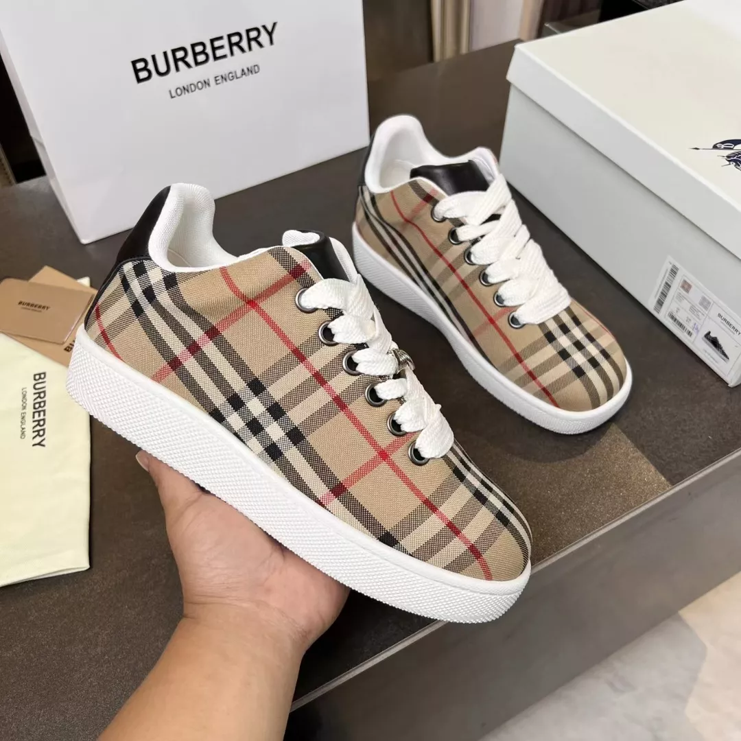 Sophisticated 6748 Burberry Casual Shoes For Women