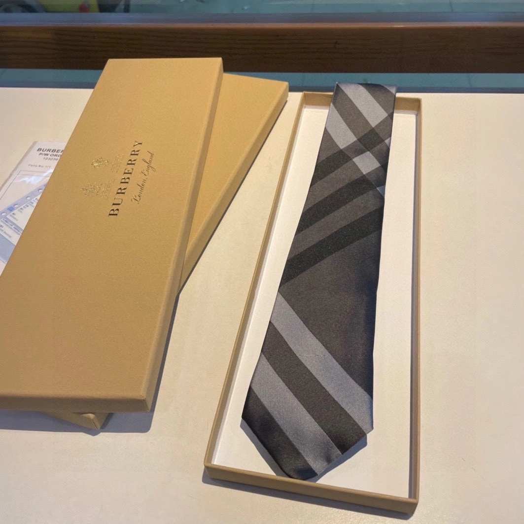 Sophisticated 6765 Burberry Necktie For Men