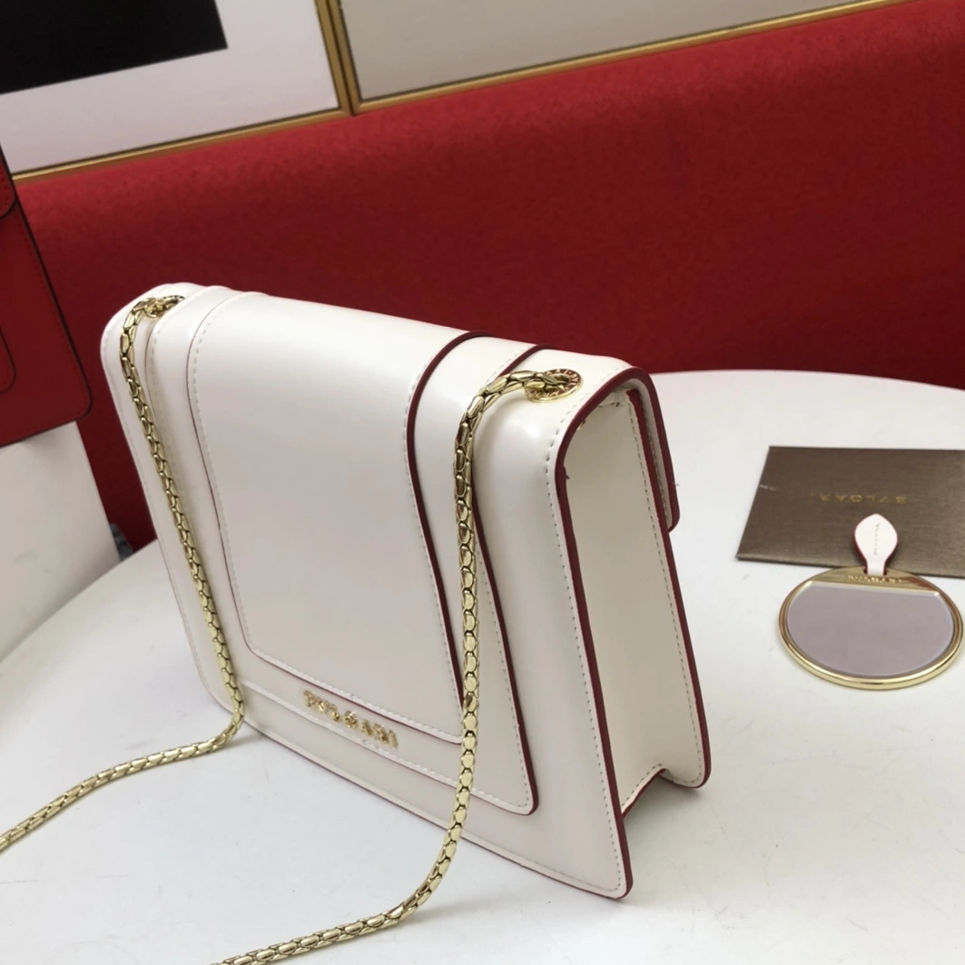 Sophisticated 6824 Bvlgari AAA Quality Messenger Bags For Women