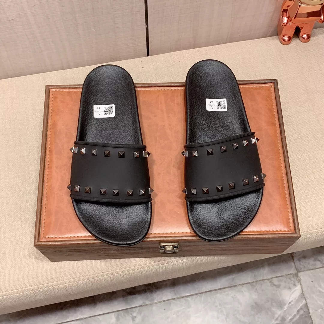 Sophisticated 6901 Valentino Slippers For Men