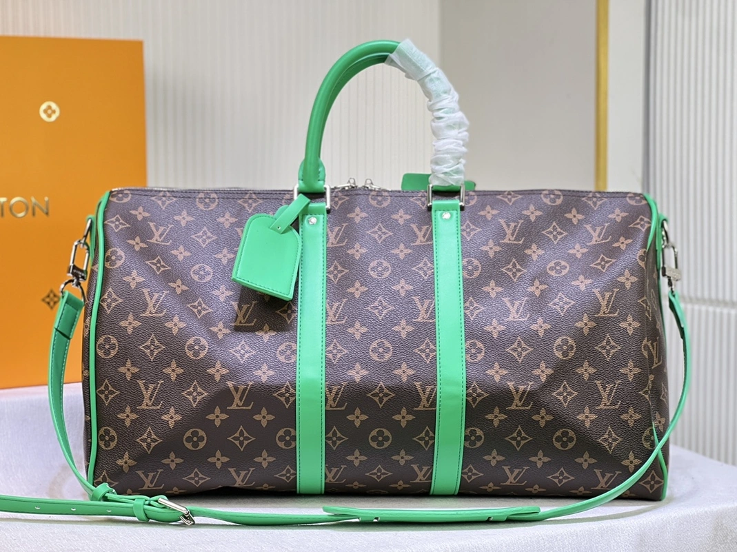 Sophisticated 6904 Louis Vuitton Travel Bags