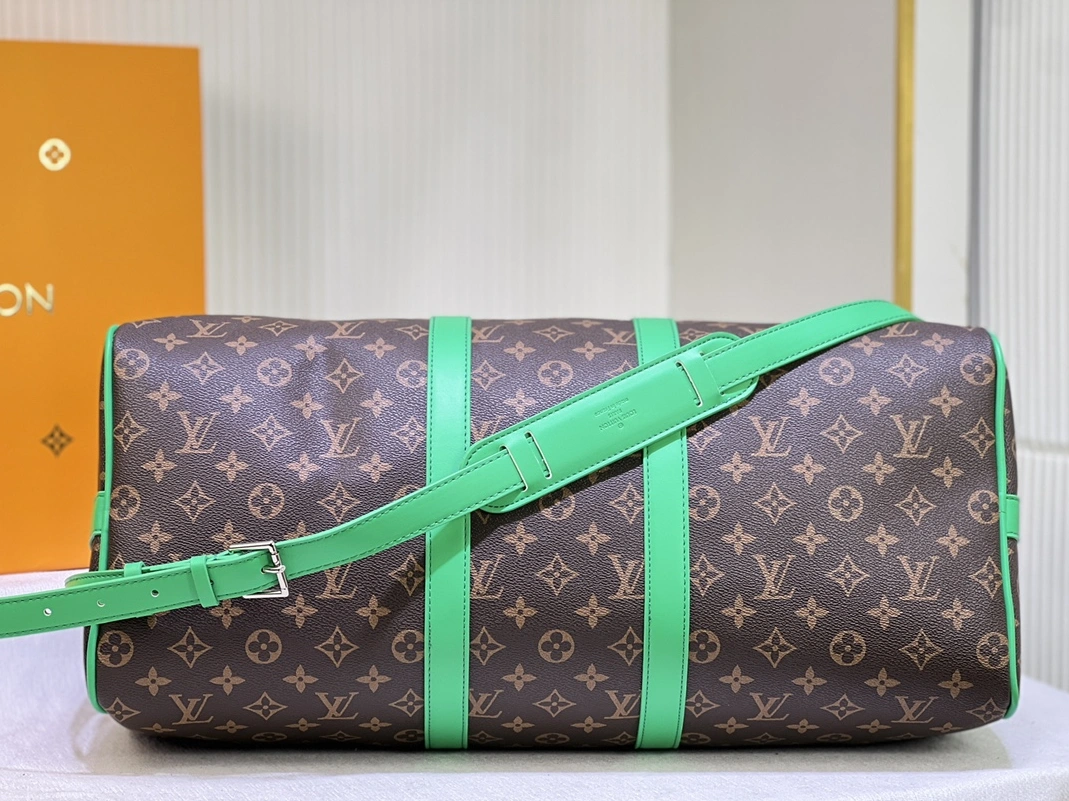Sophisticated 6904 Louis Vuitton Travel Bags