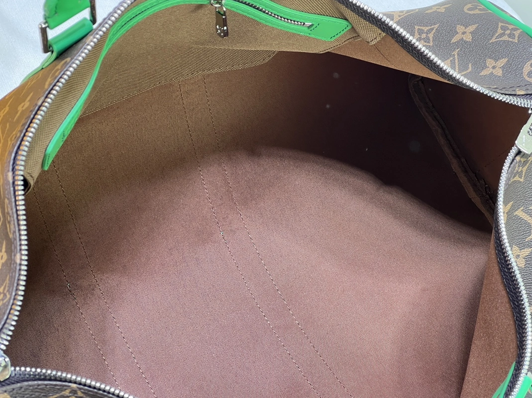 Sophisticated 6904 Louis Vuitton Travel Bags