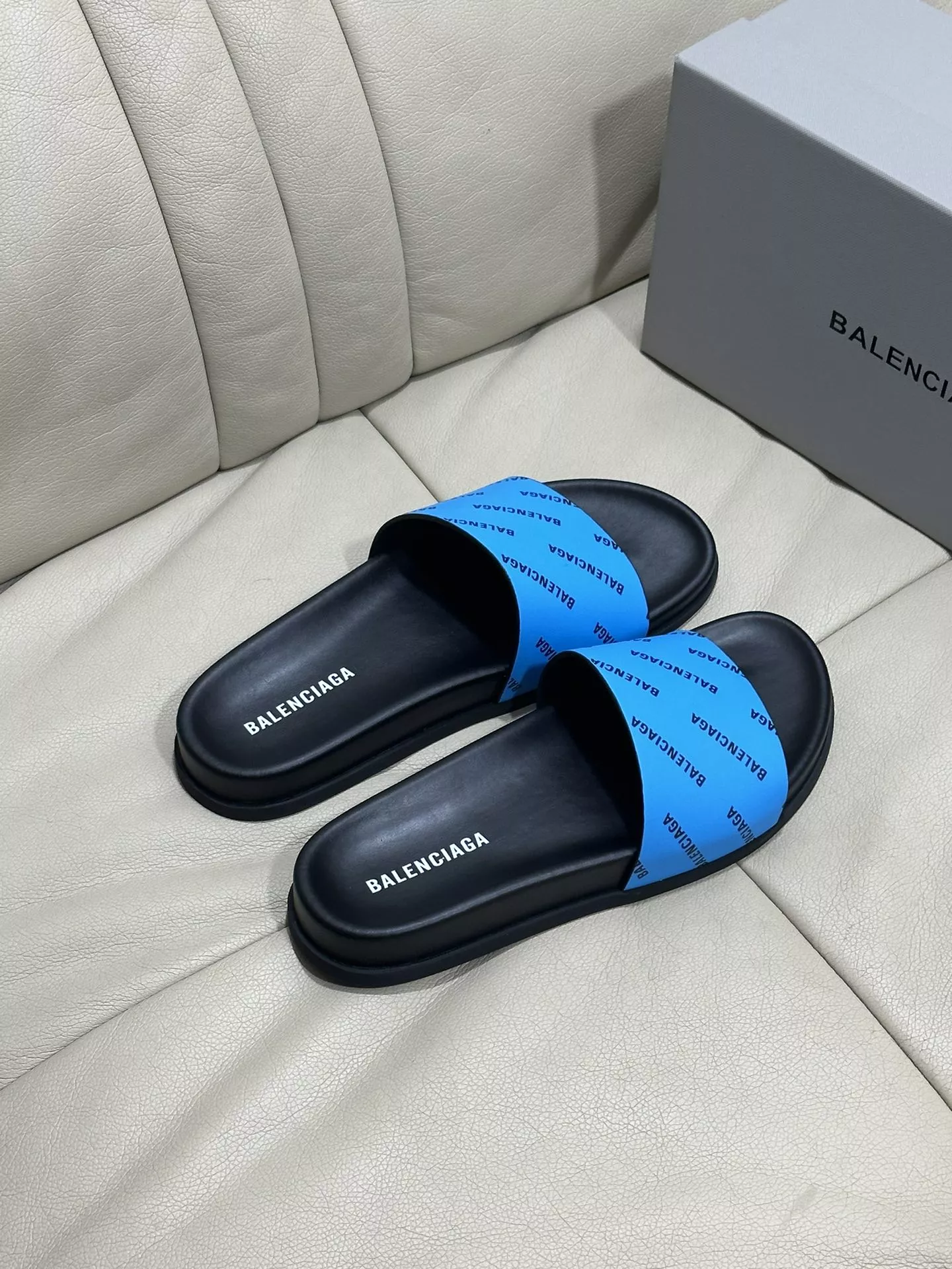 Sophisticated 6955 Balenciaga Slippers For Men