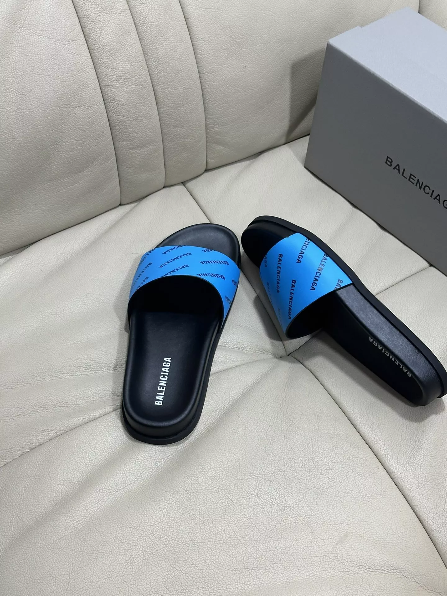 Sophisticated 6955 Balenciaga Slippers For Men