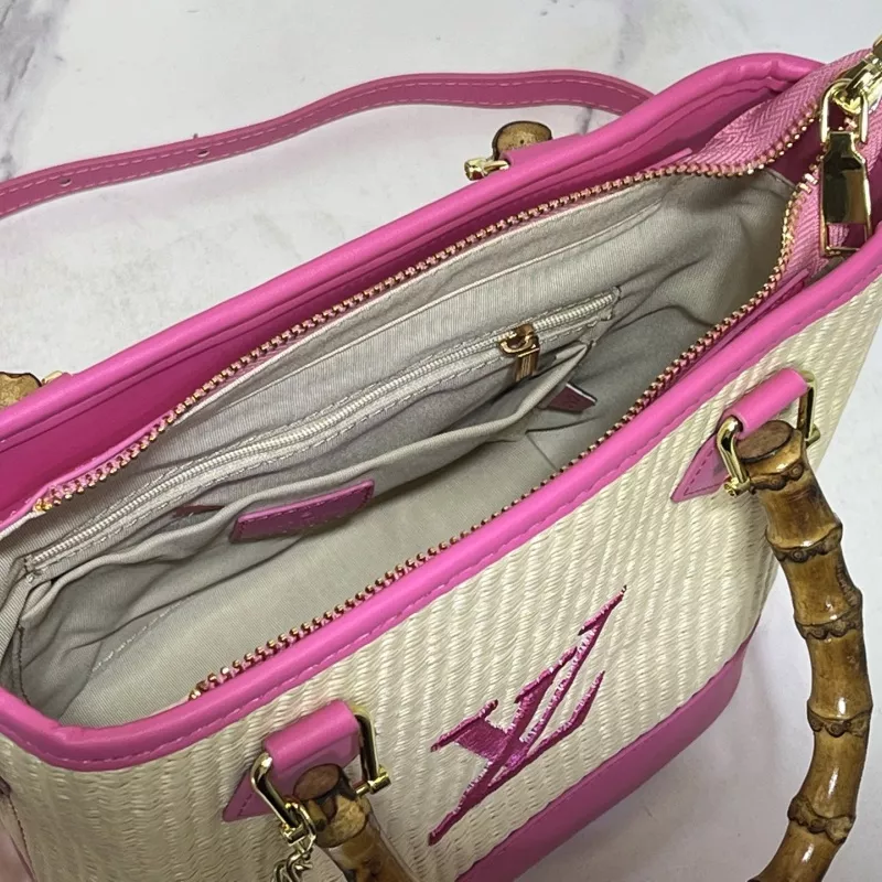 Sophisticated 6968 Louis Vuitton AAA Quality Handbags For Women