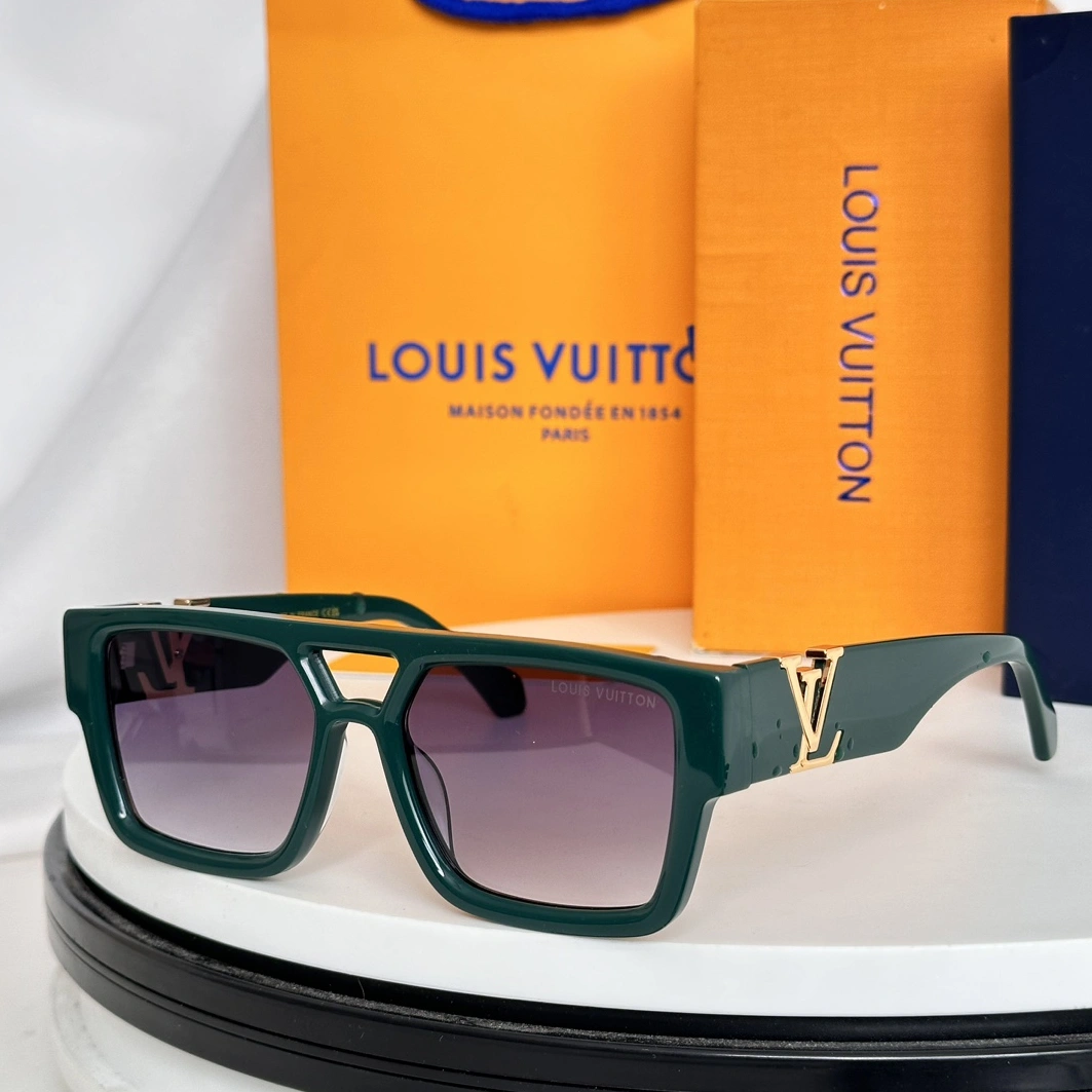Sophisticated 6996 Louis Vuitton AAA Quality Sunglasses