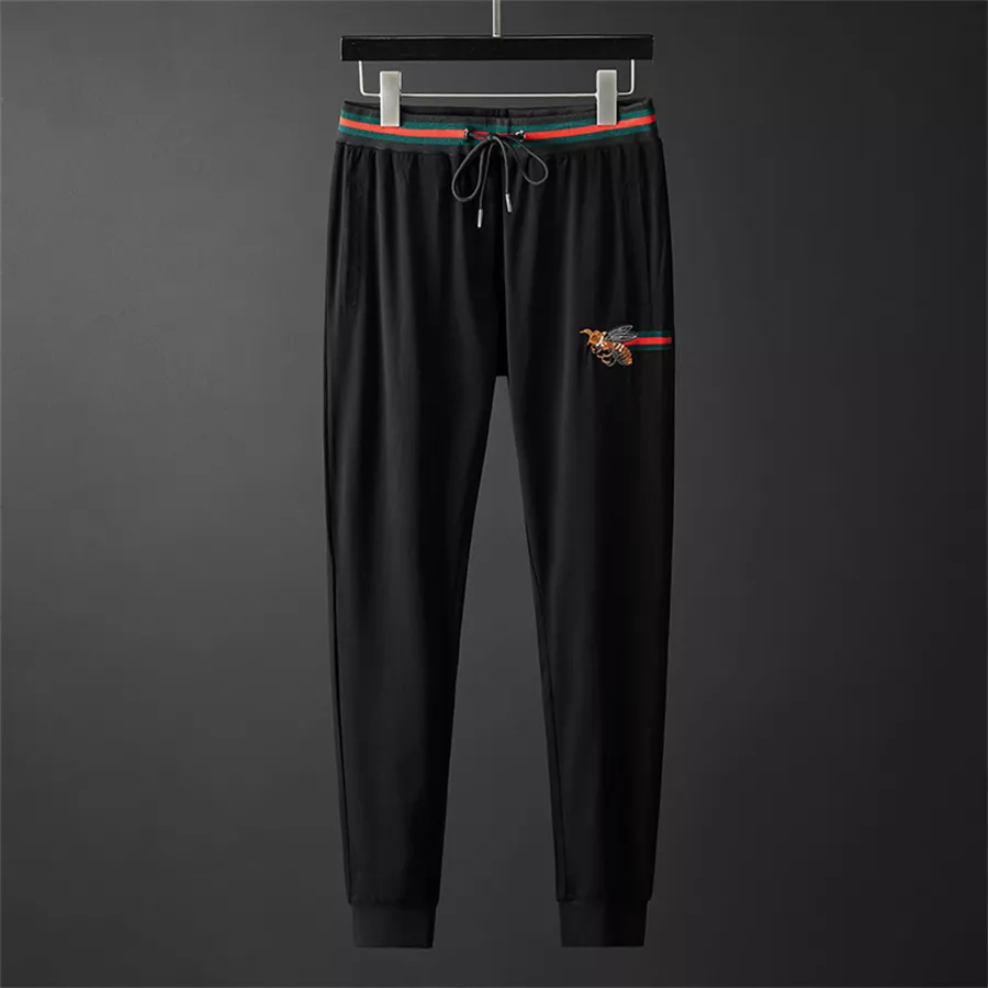 Sophisticated 7043 Gucci Tracksuits Short Sleeved For Men