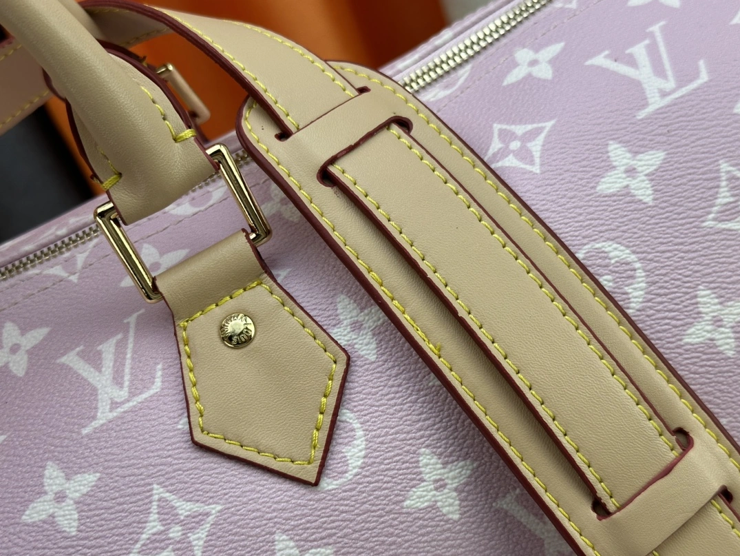 Sophisticated 7043 Louis Vuitton Travel Bags