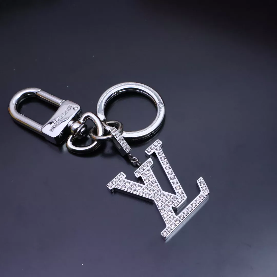 Sophisticated 7094 Louis Vuitton LV Key Holder And Bag Buckle