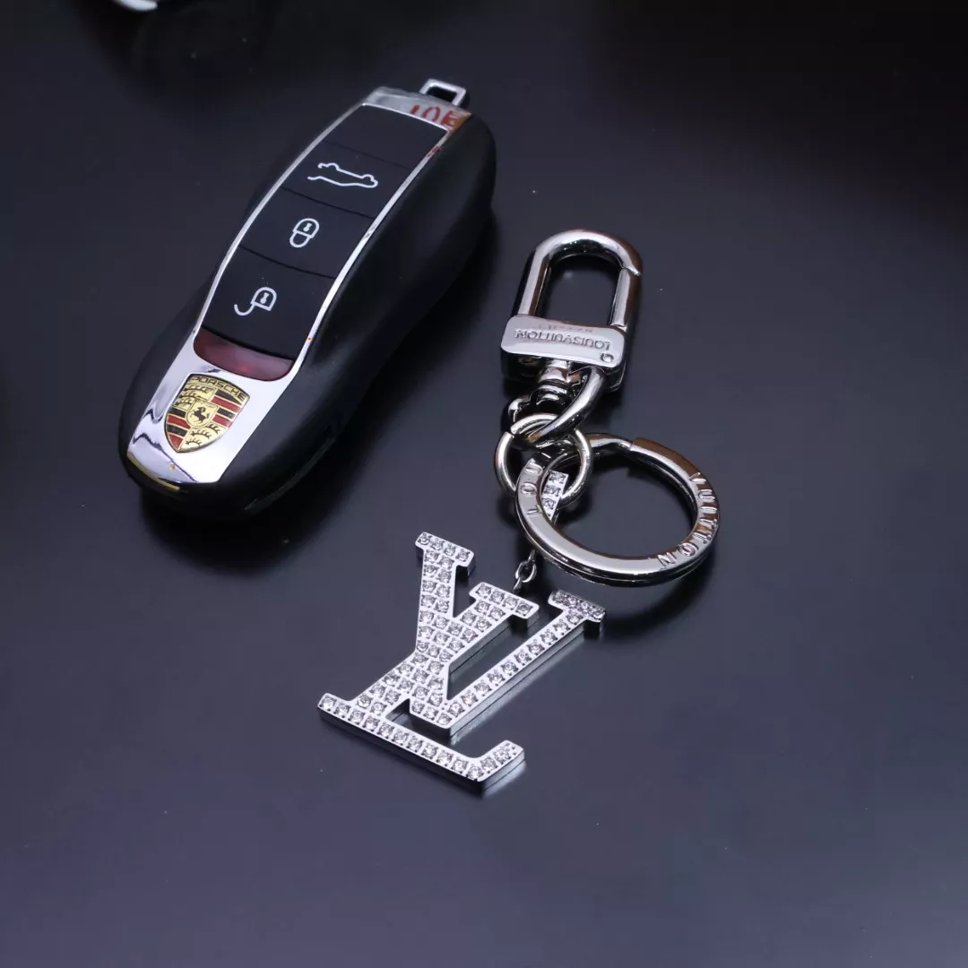 Sophisticated 7094 Louis Vuitton LV Key Holder And Bag Buckle
