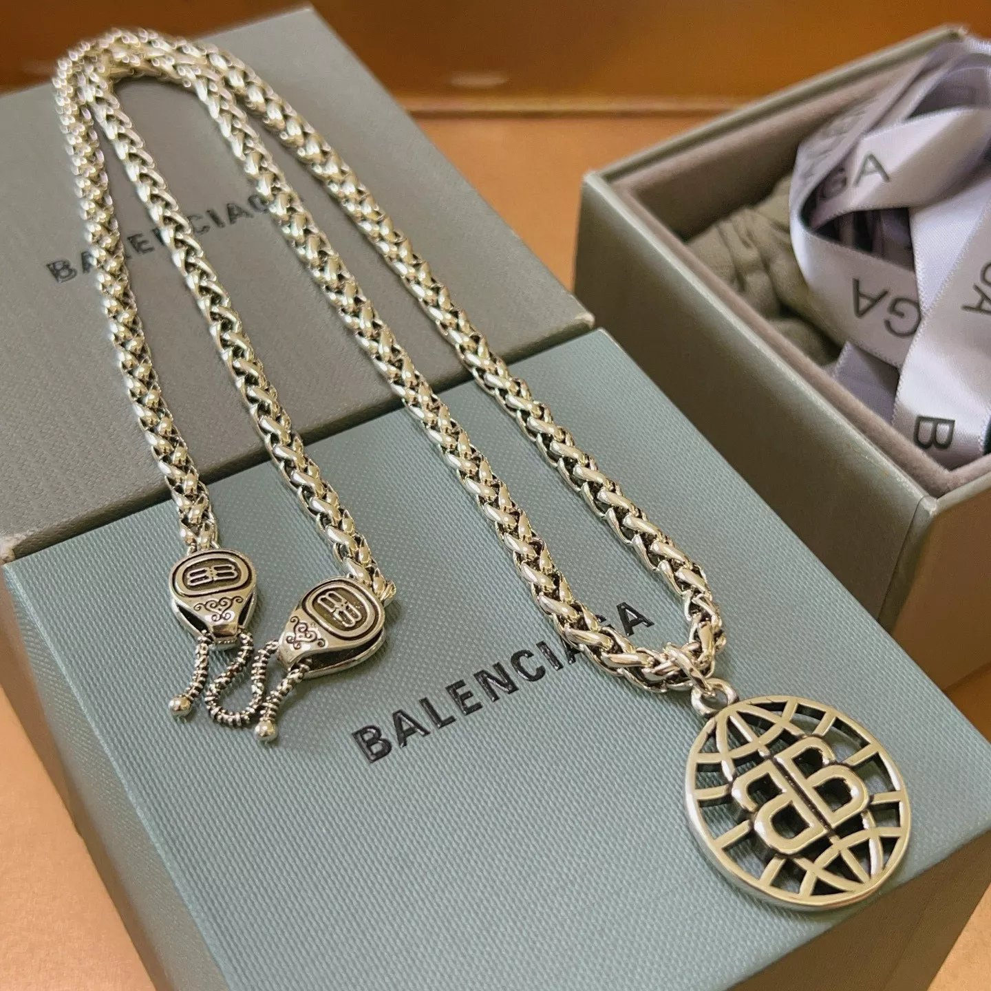 Sophisticated 7140 Balenciaga Necklaces