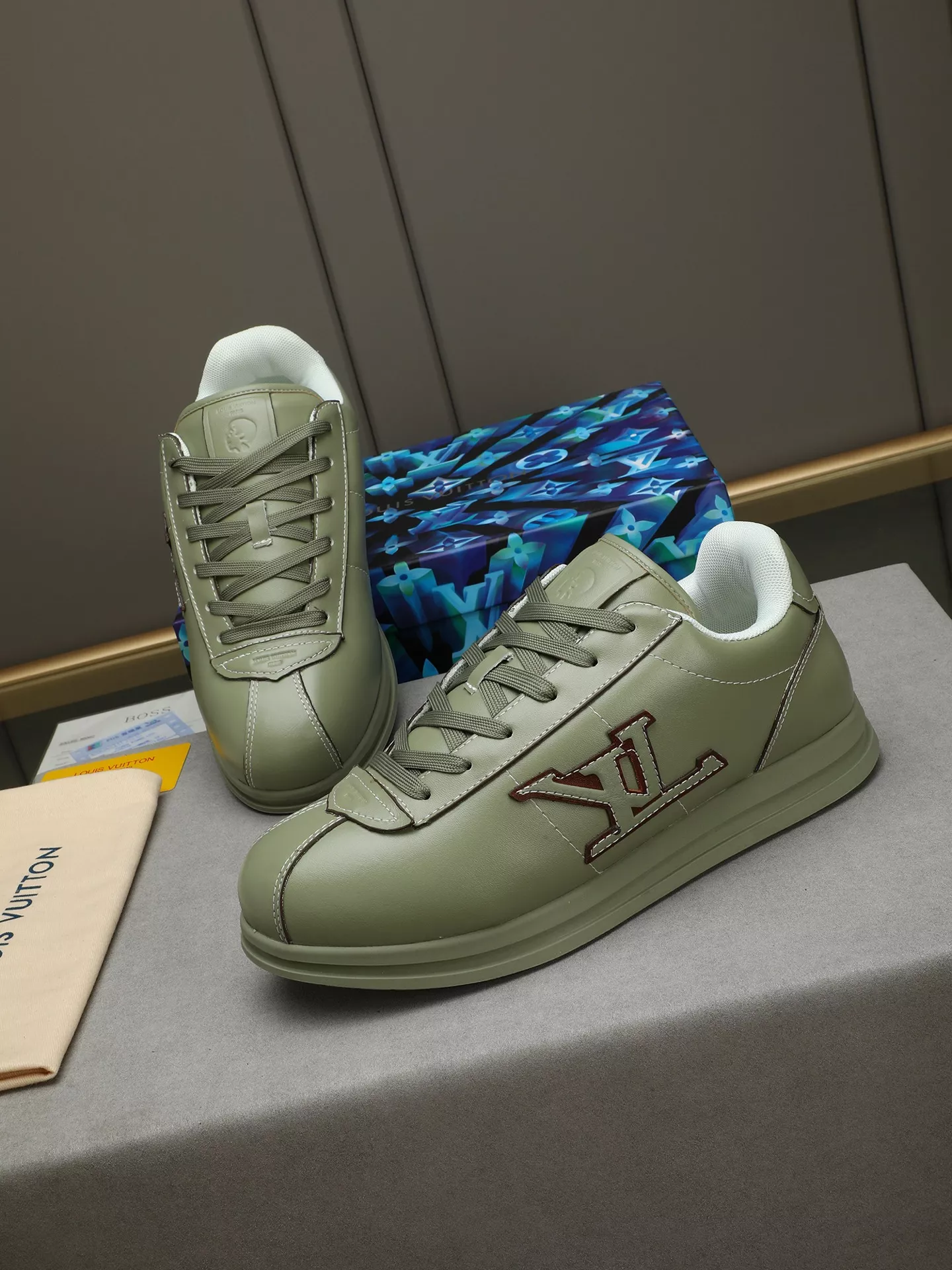 Sophisticated 7143 Louis Vuitton Casual Shoes For Men