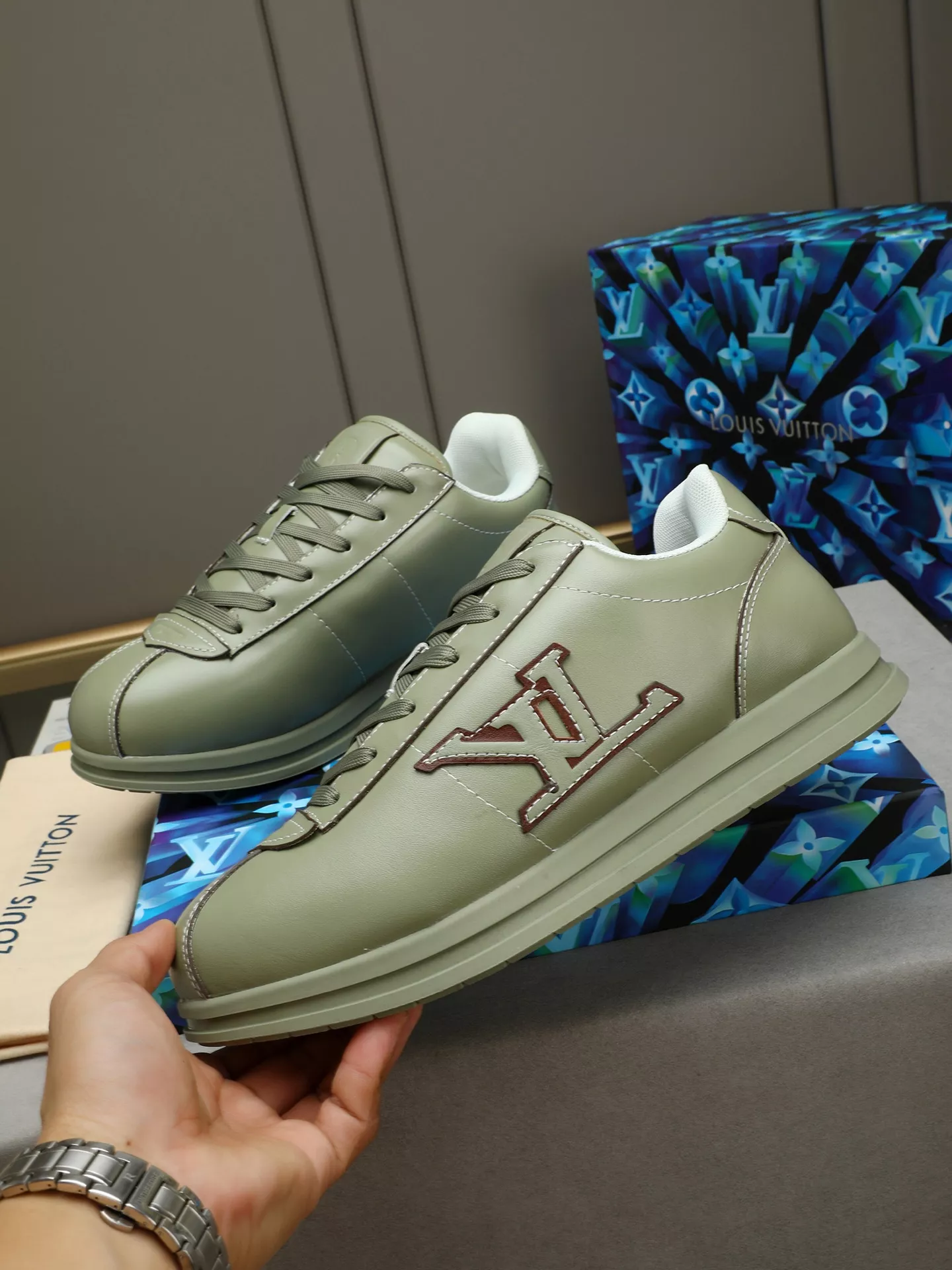 Sophisticated 7143 Louis Vuitton Casual Shoes For Men