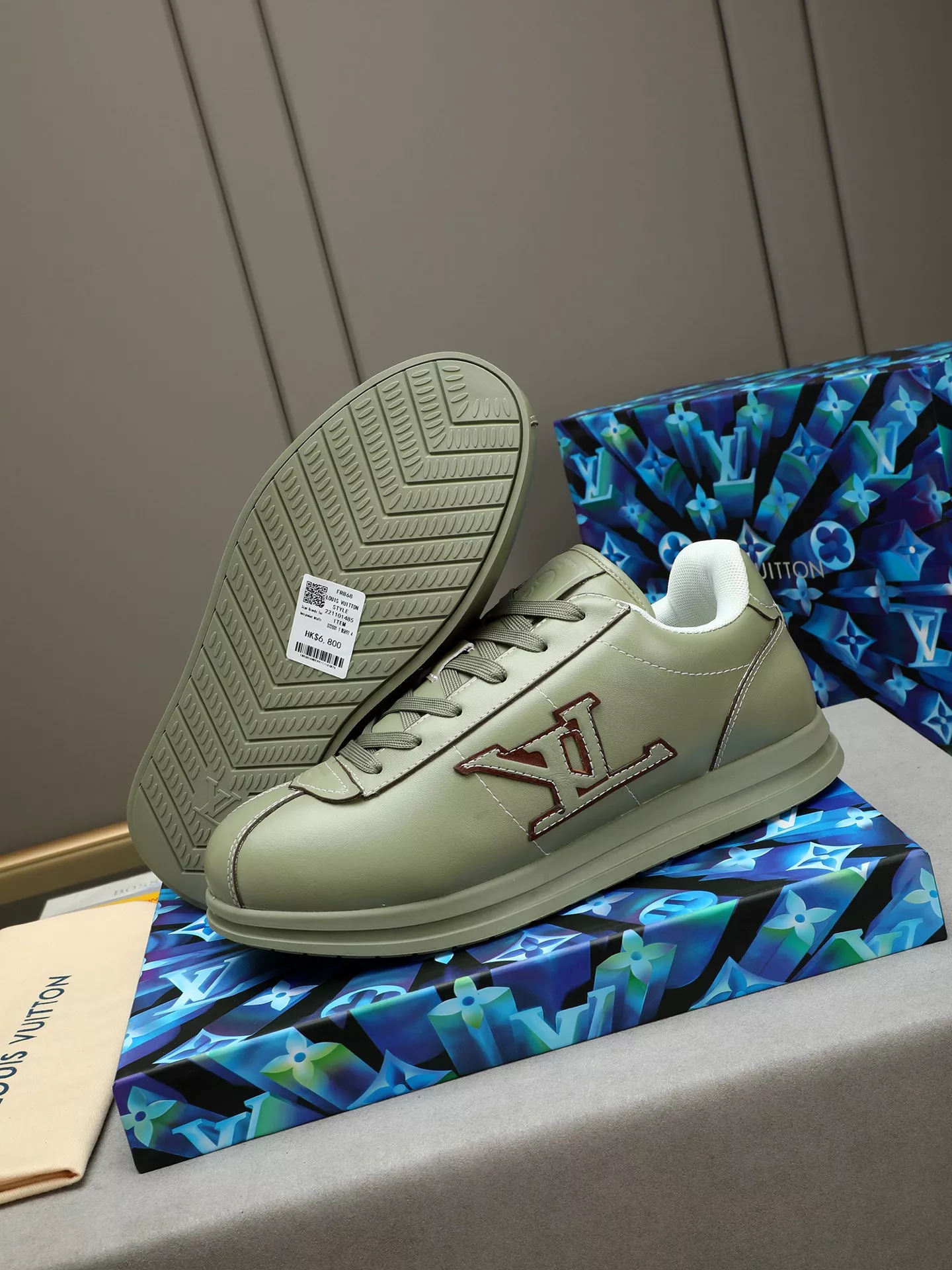 Sophisticated 7143 Louis Vuitton Casual Shoes For Men