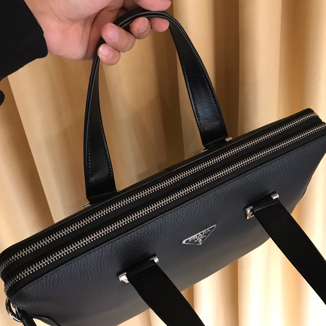 Sophisticated 724 Prada AAA Man Handbags