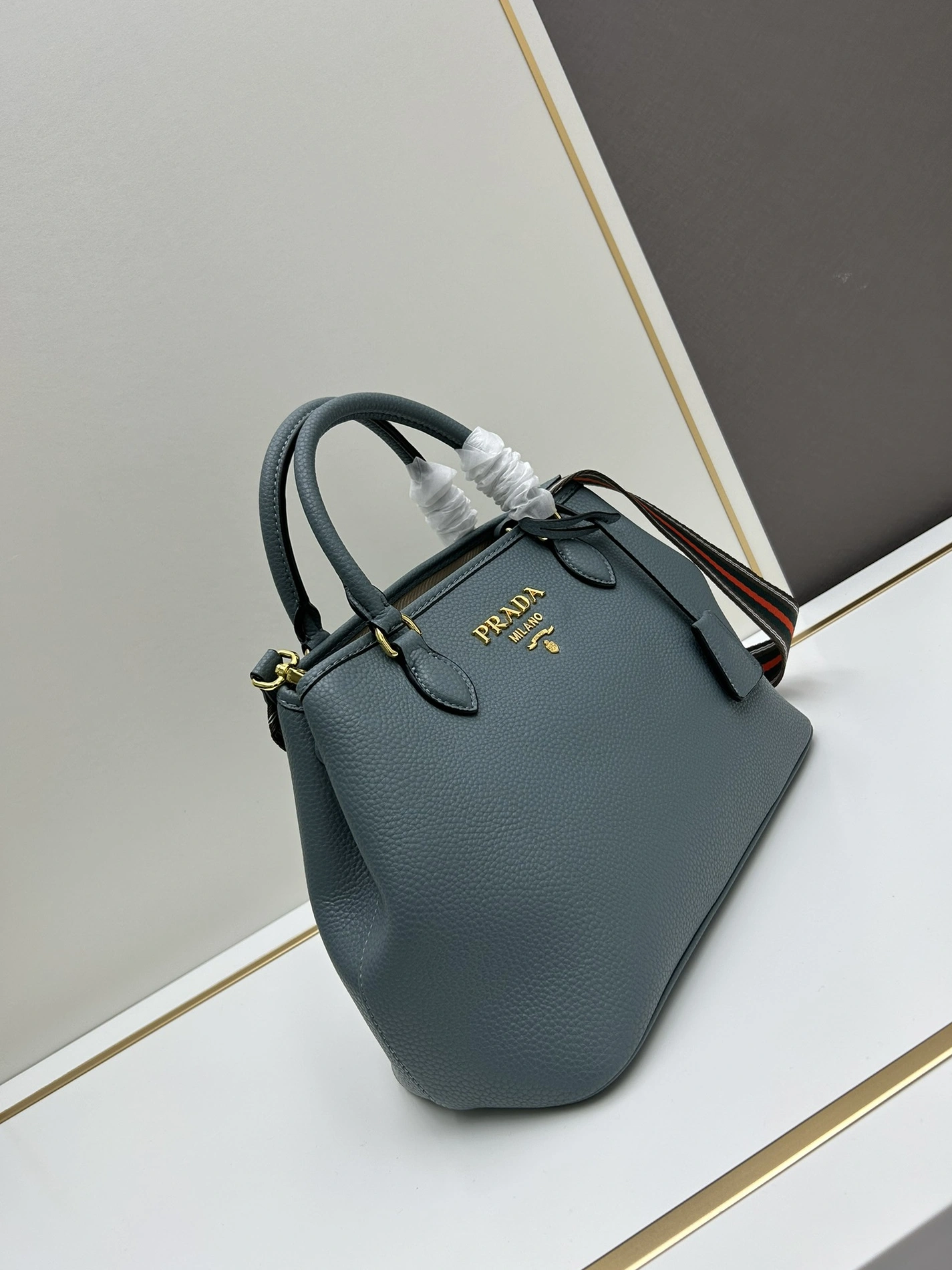 Sophisticated 7351 Prada AAA Quality Handbags For Women