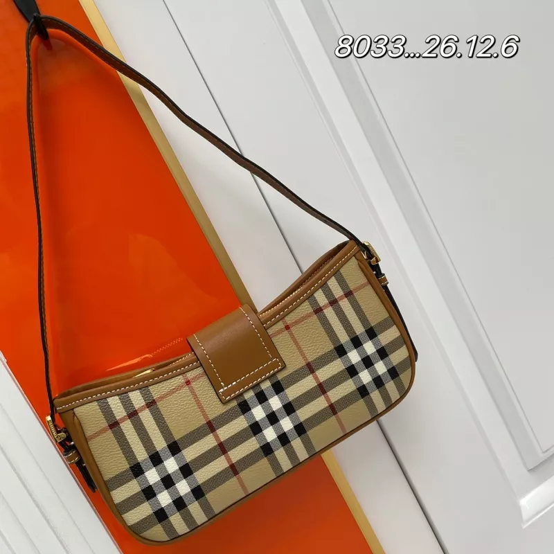 Sophisticated 7555 Burberry AAA Quality Shoulder Bags For Women