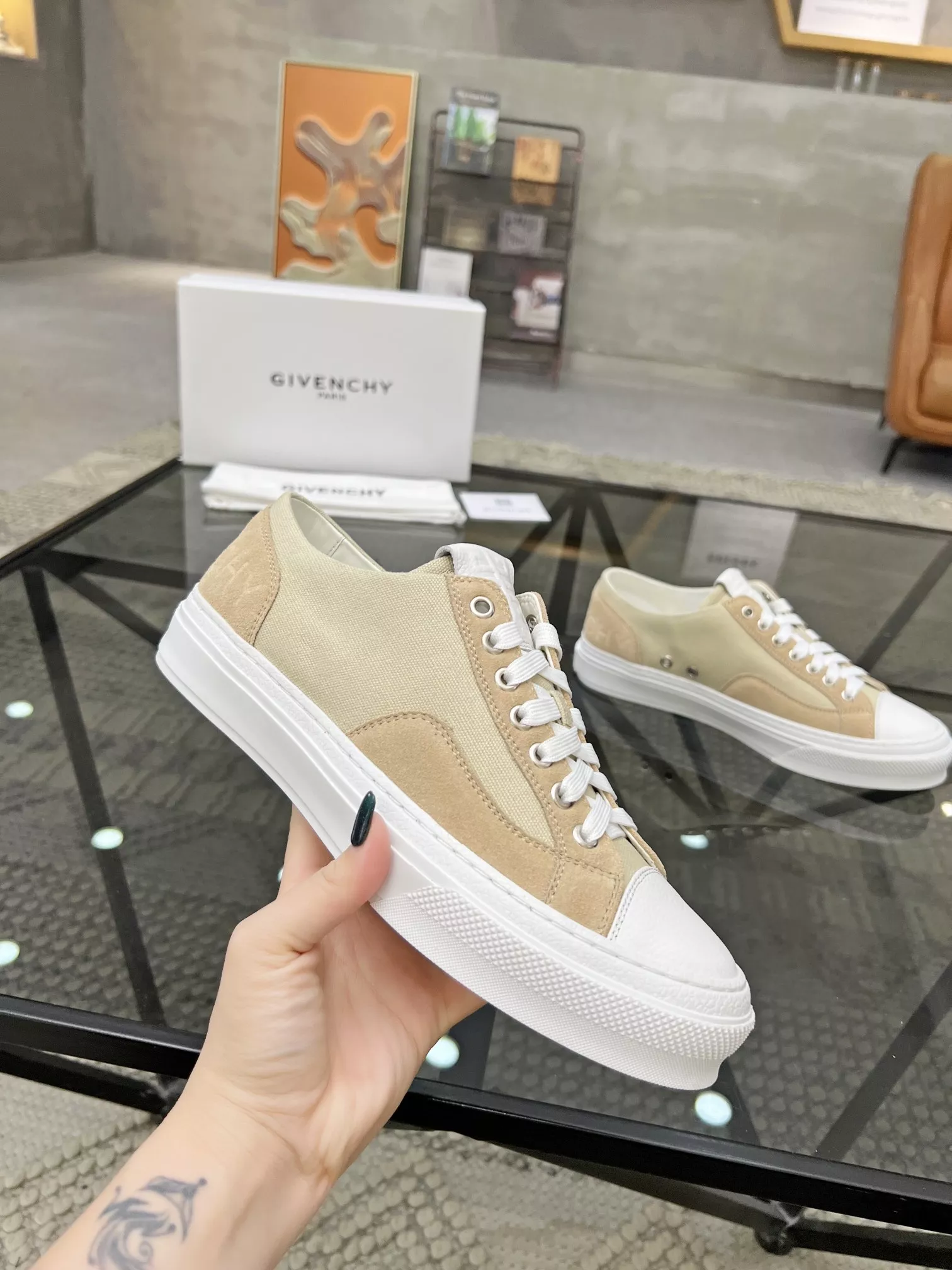 Sophisticated 7563 Givenchy Casual Shoes For Men