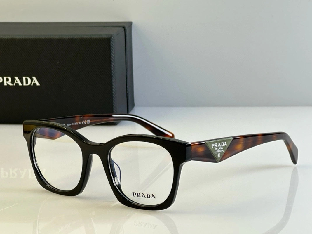 Sophisticated 7632 Prada Goggles