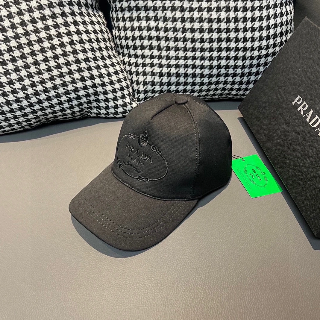 Sophisticated 7736 Prada Caps
