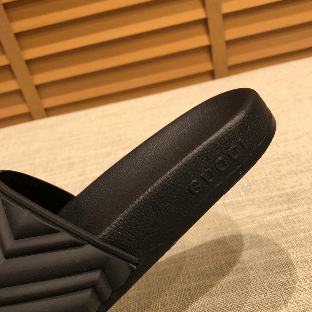 Sophisticated 7889 Gucci Slippers For Men