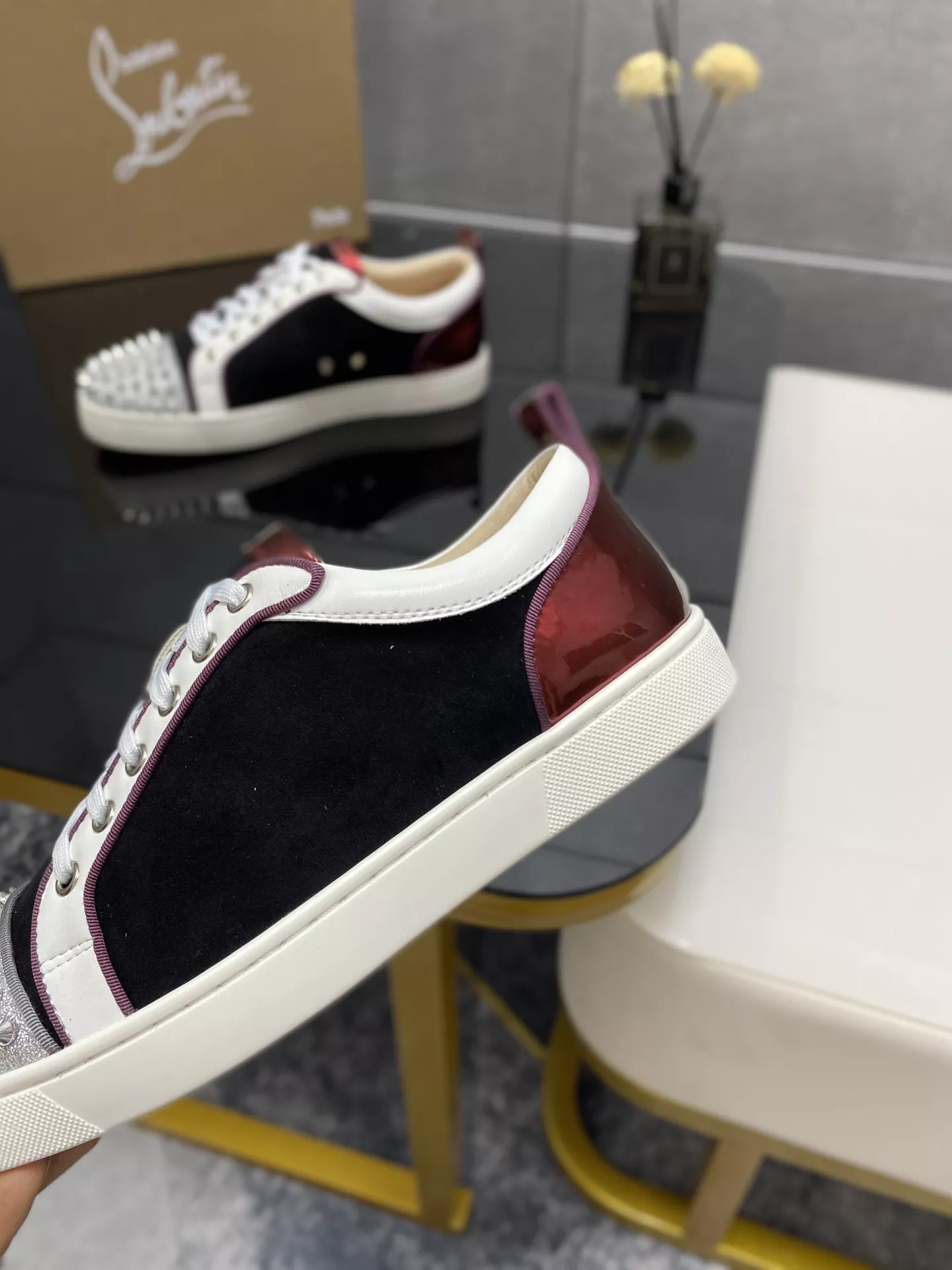 Sophisticated 8010 Christian Louboutin Casual Shoes For Women