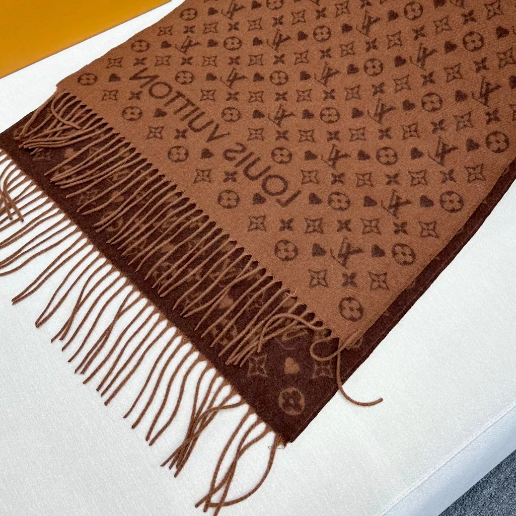 Sophisticated 814 Louis Vuitton Scarf For Unisex
