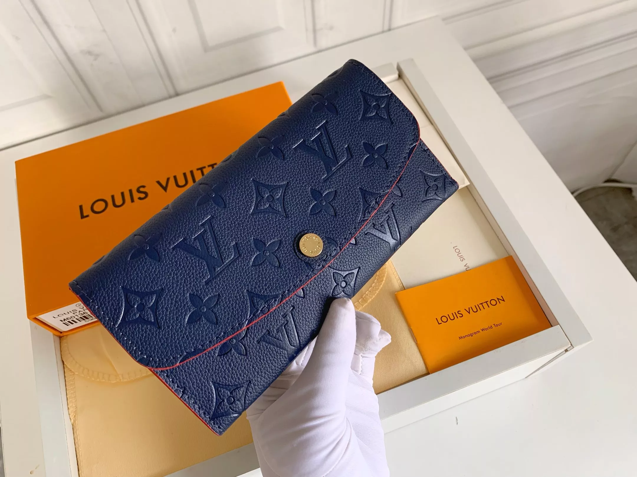Sophisticated 8266 Louis Vuitton LV Wallets