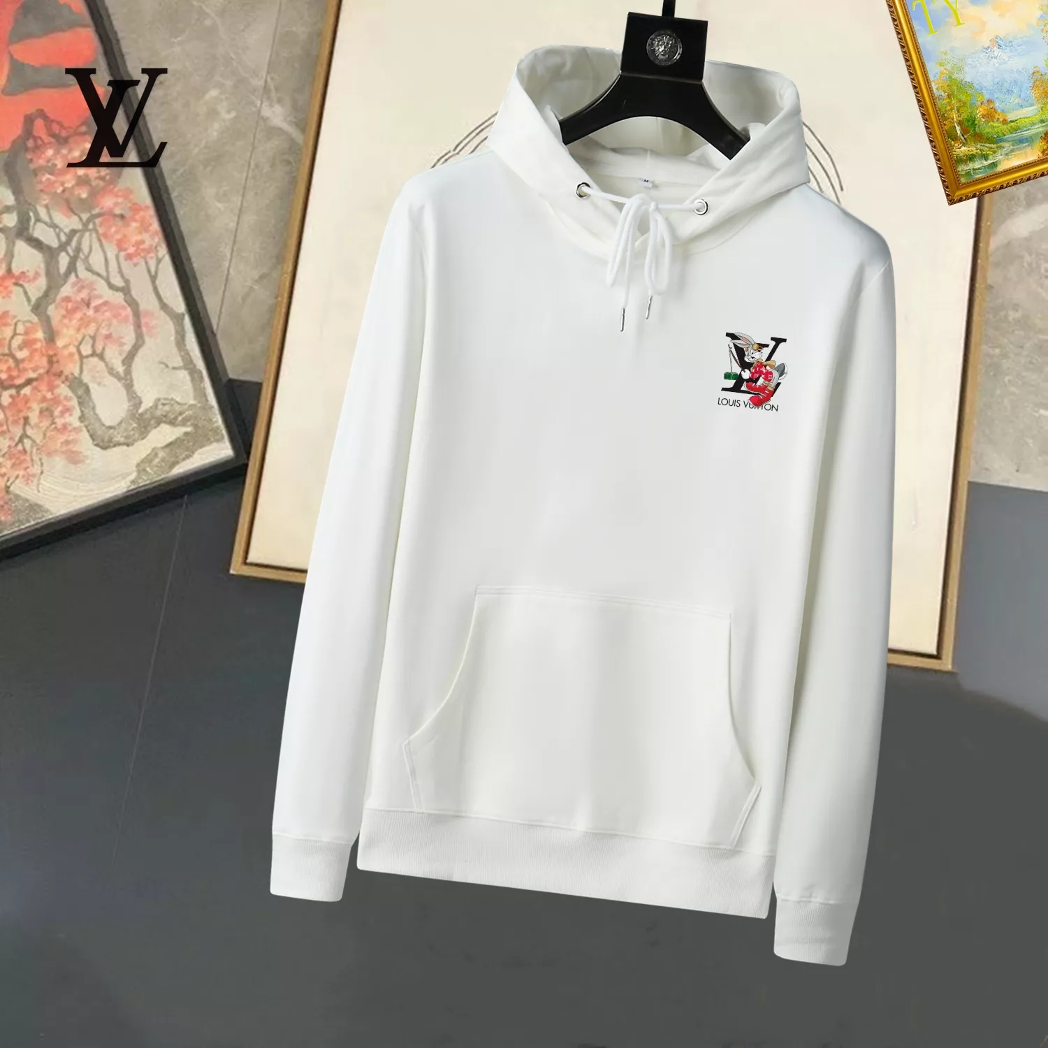 Sophisticated 8290 Louis Vuitton LV Hoodies Long Sleeved For Men