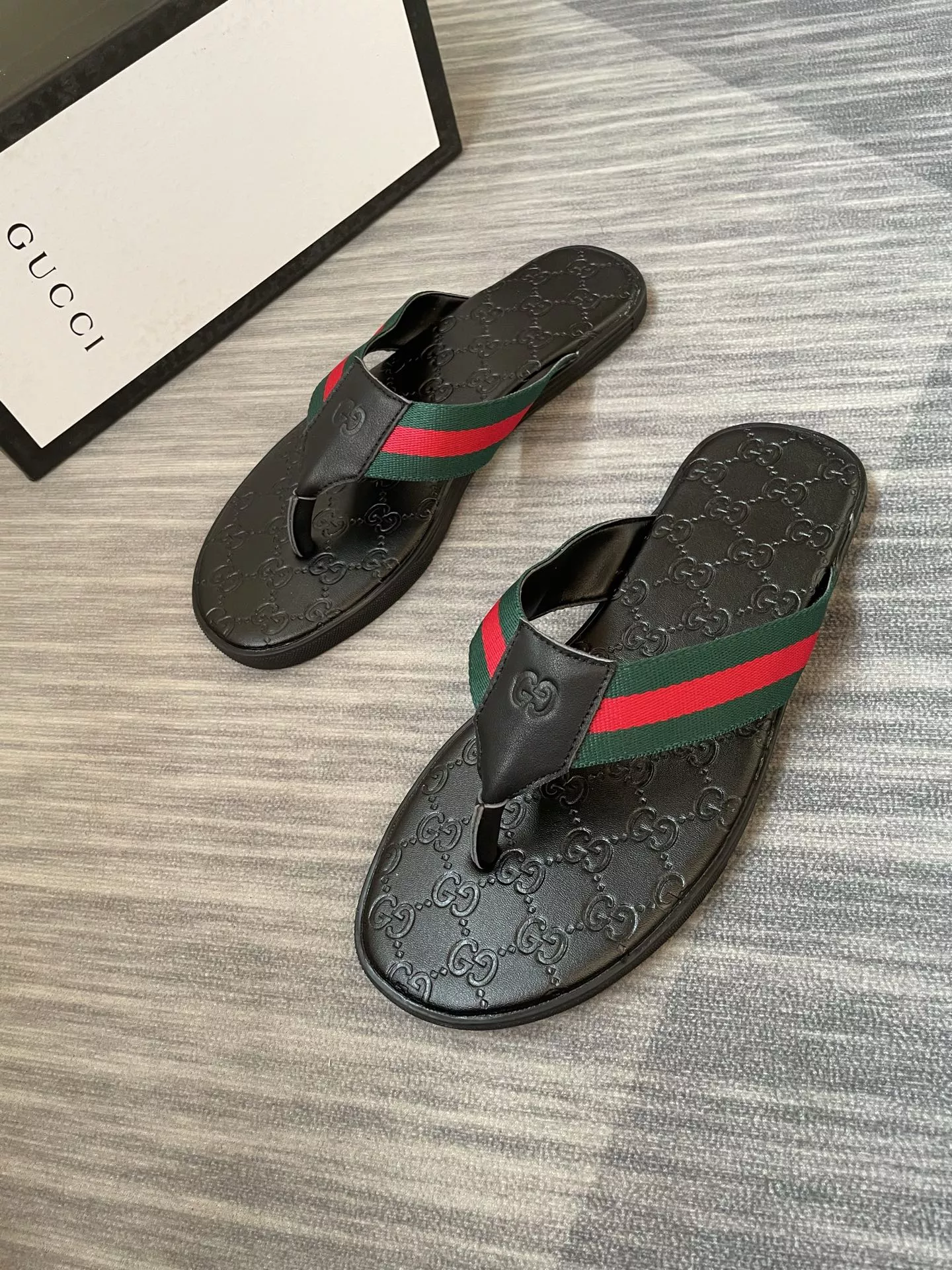 Sophisticated 8498 Gucci Slippers For Men