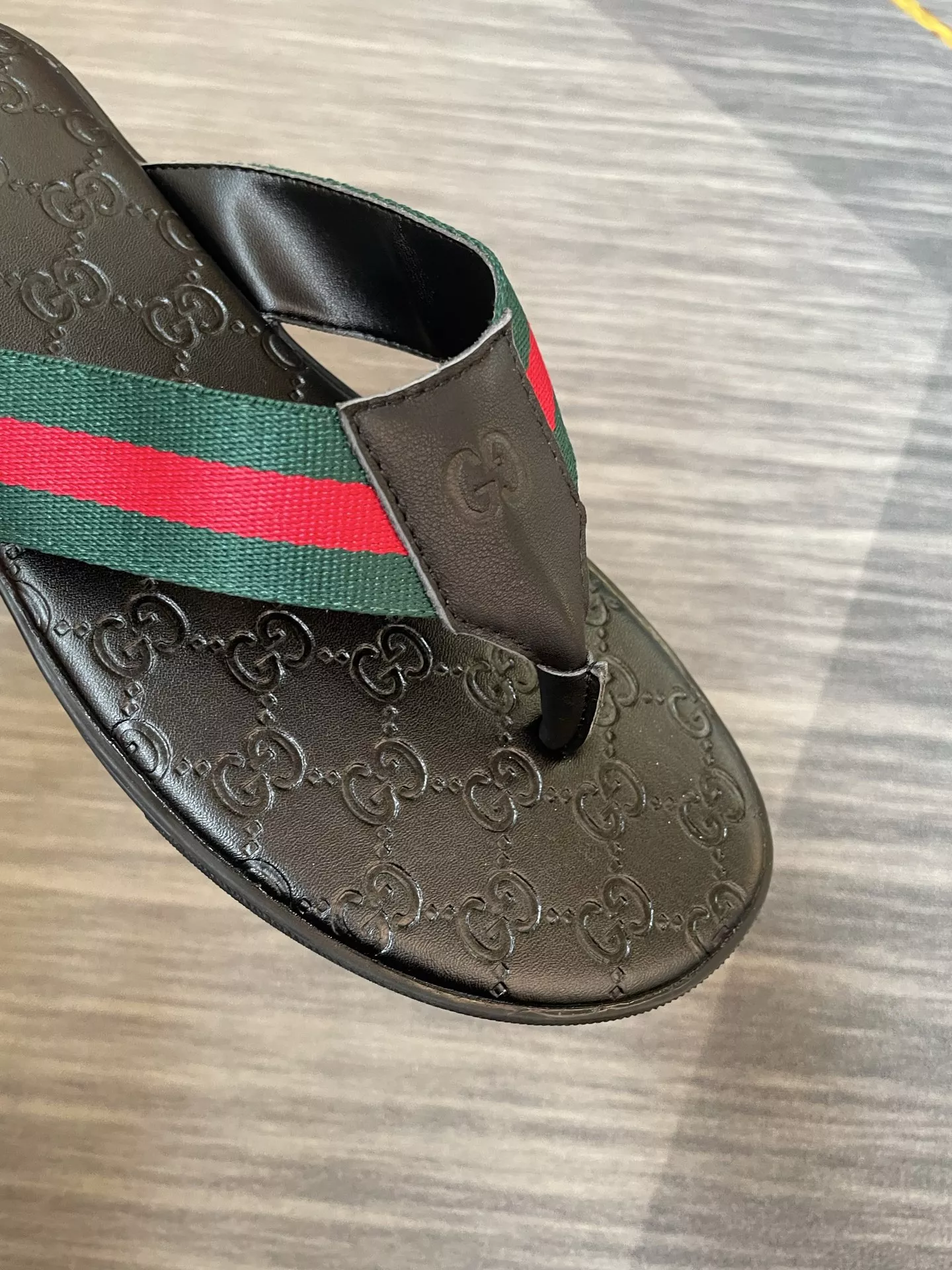 Sophisticated 8498 Gucci Slippers For Men