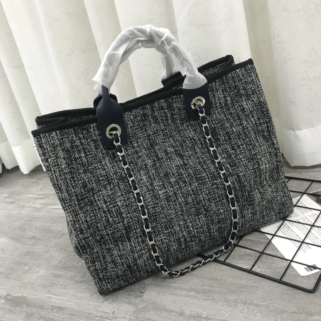 Sophisticated 8547 Chanel AAA Quality Handbags