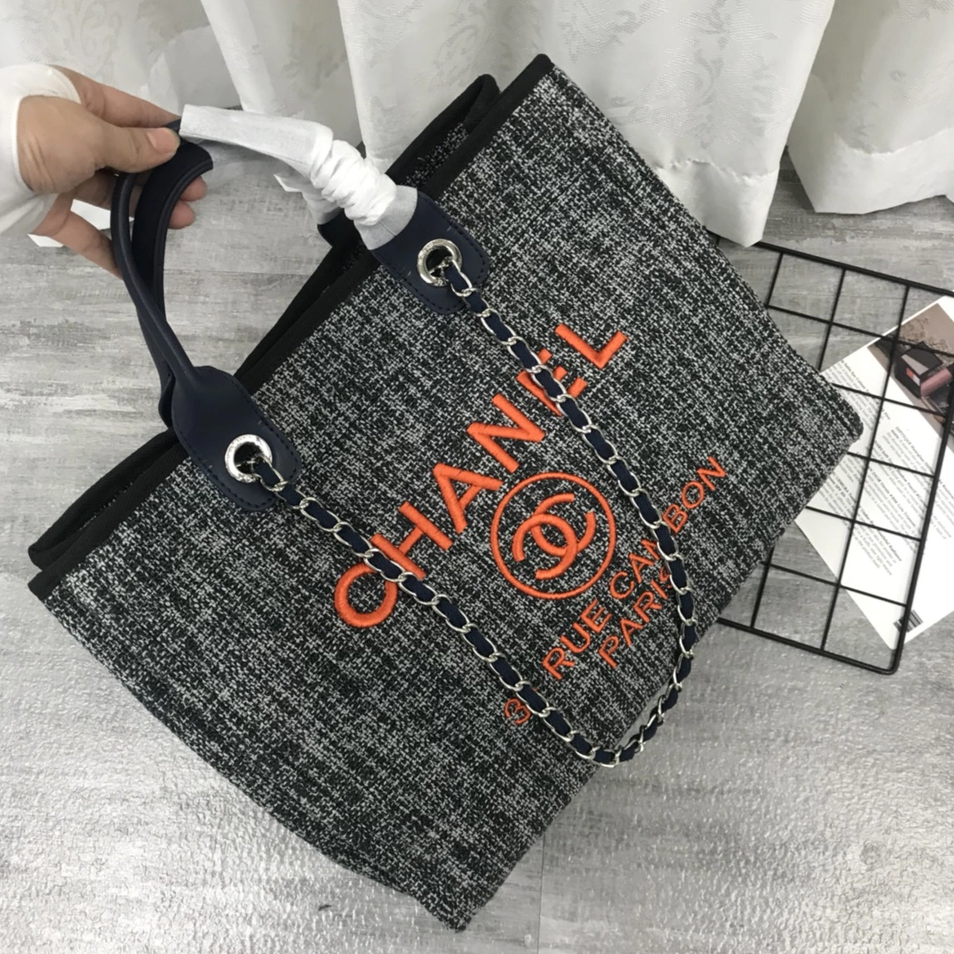 Sophisticated 8547 Chanel AAA Quality Handbags