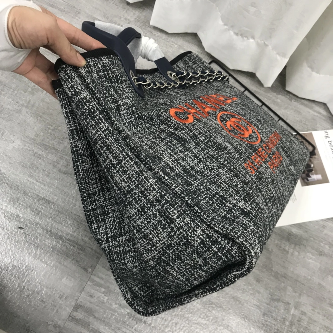 Sophisticated 8547 Chanel AAA Quality Handbags