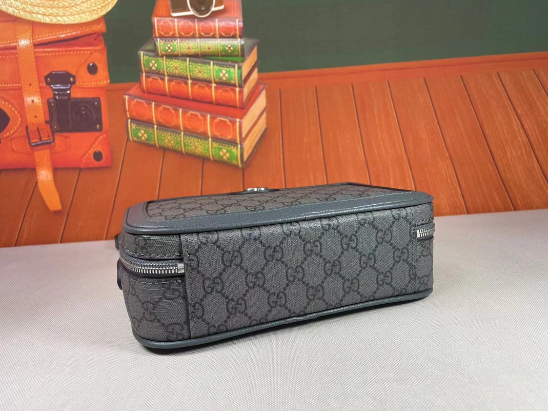 Sophisticated 8554 Gucci AAA Quality Messenger Bags For Women