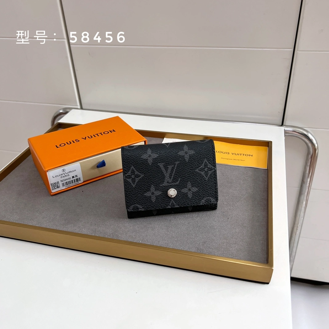 Sophisticated 8611 Louis Vuitton Card Case For Unisex