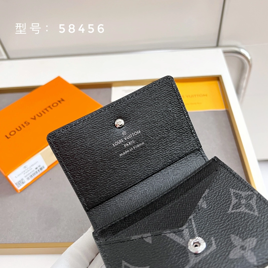 Sophisticated 8611 Louis Vuitton Card Case For Unisex
