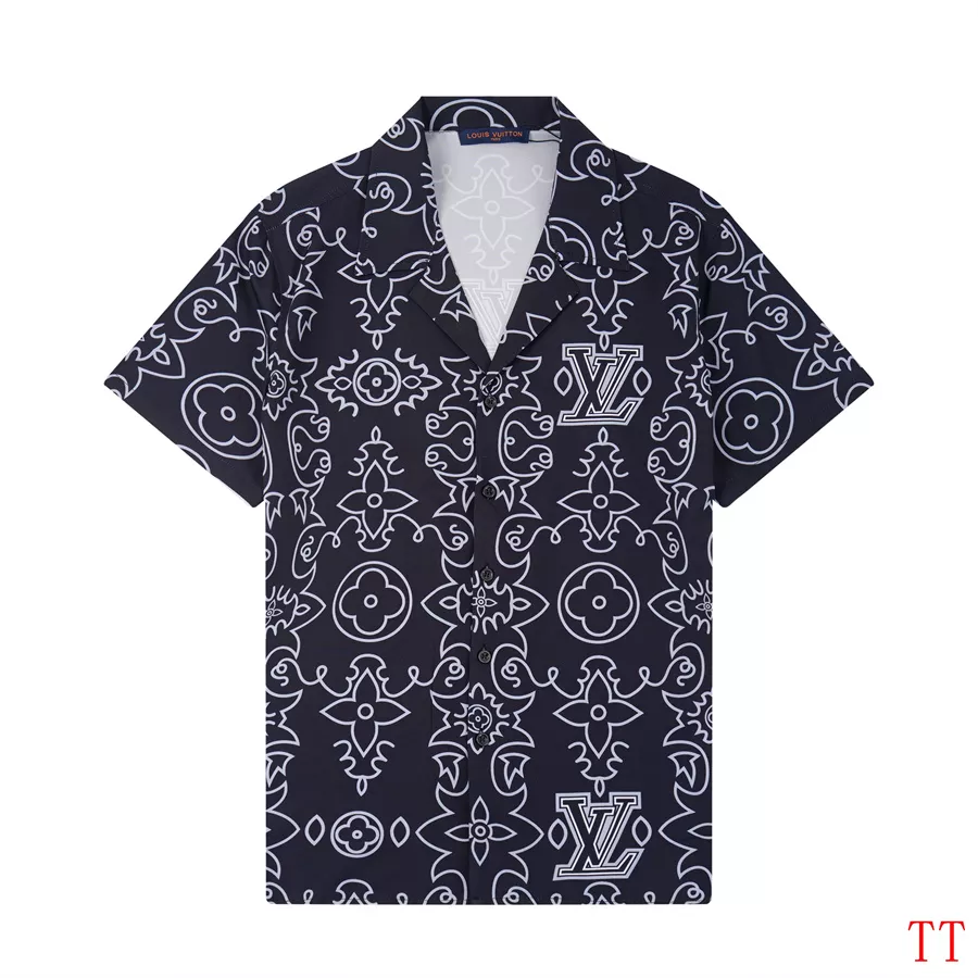 Sophisticated 8639 Louis Vuitton LV Tracksuits Short Sleeved For Men
