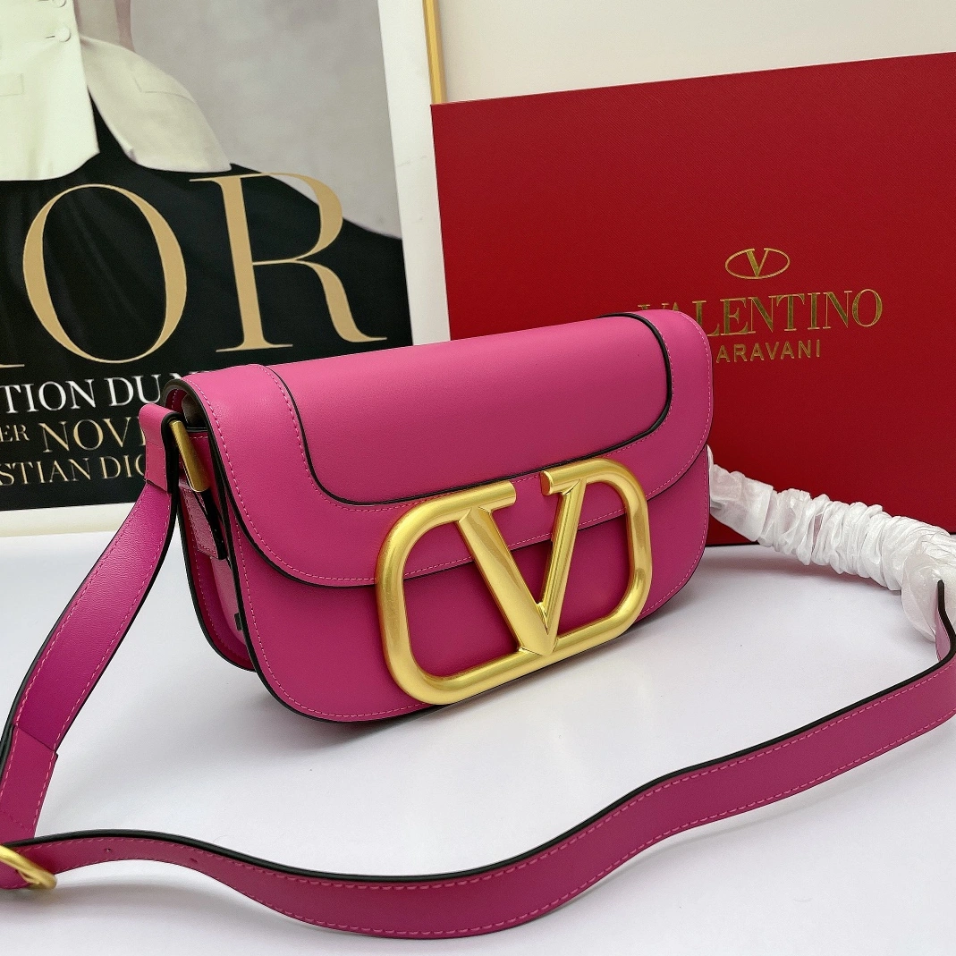 Sophisticated 8790 Valentino AAA Quality Messenger Bags For Women