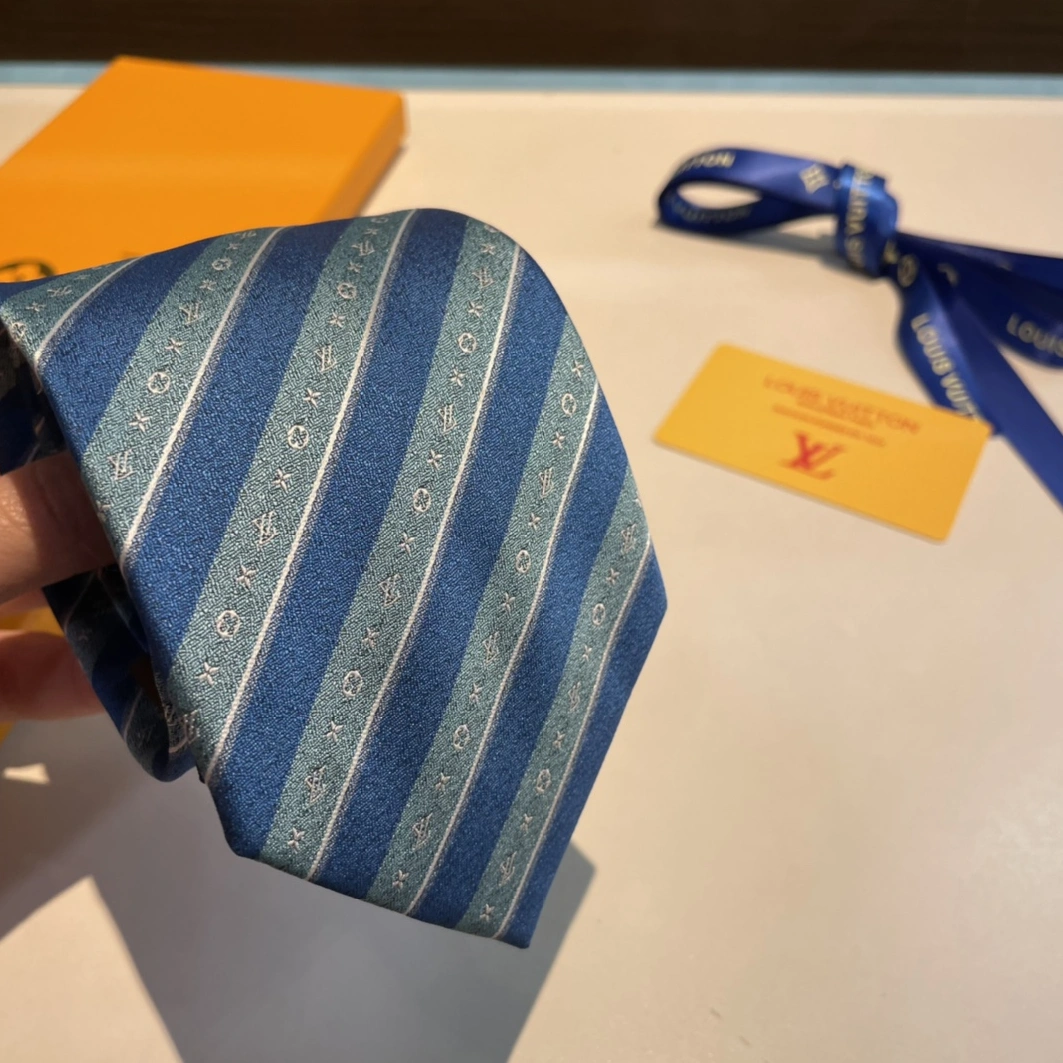 Sophisticated 8889 Louis Vuitton LV Necktie For Men