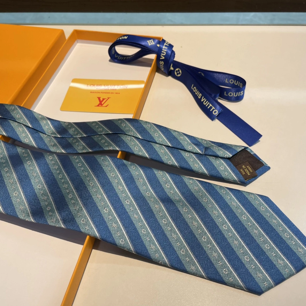 Sophisticated 8889 Louis Vuitton LV Necktie For Men