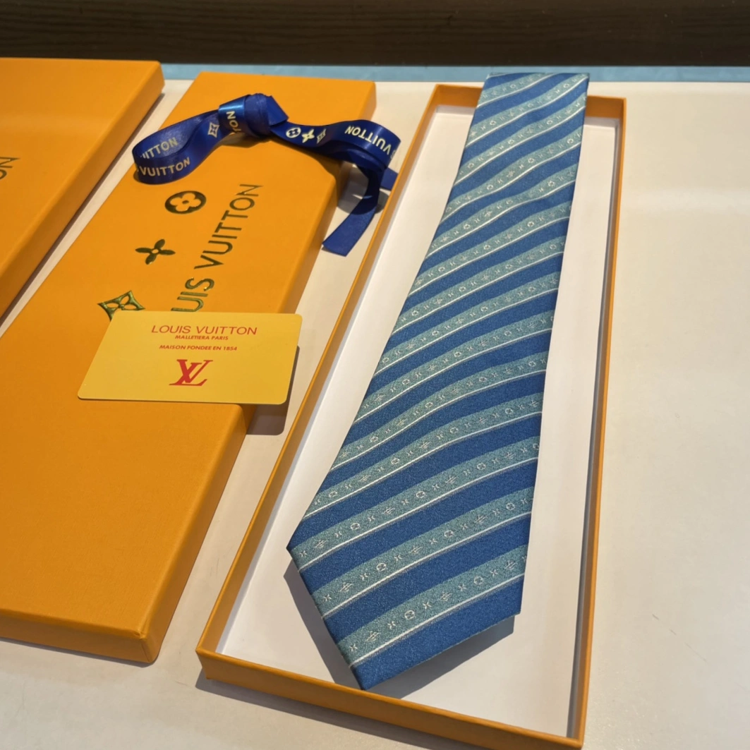 Sophisticated 8889 Louis Vuitton LV Necktie For Men