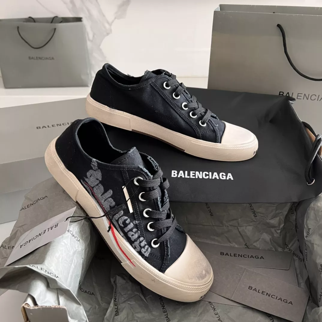 Sophisticated 8916 Balenciaga Casual Shoes For Women