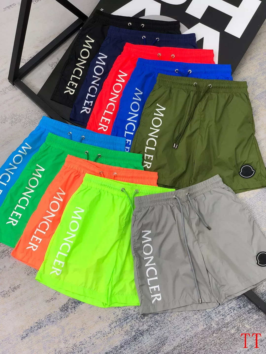 Sophisticated 8942 Moncler Pants For Men
