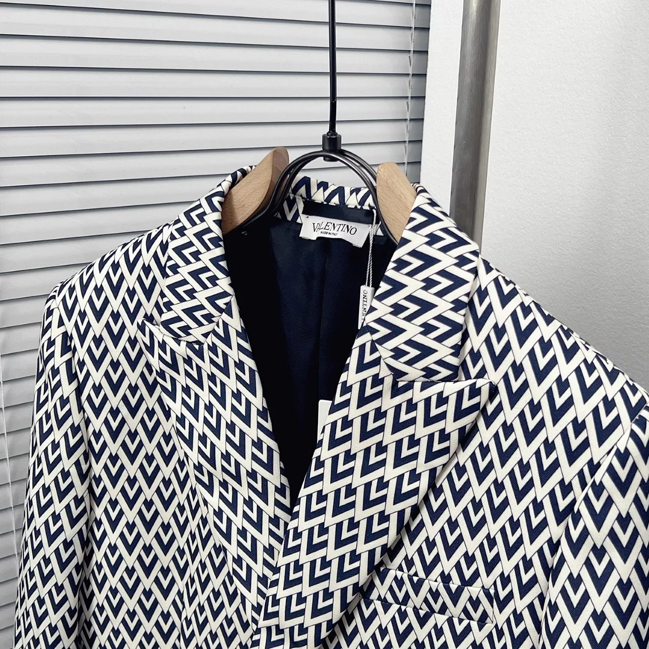 Sophisticated 8971 Valentino Jackets Long Sleeved For Men